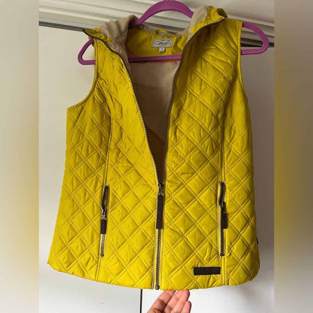G.H. Bass & Co women vest